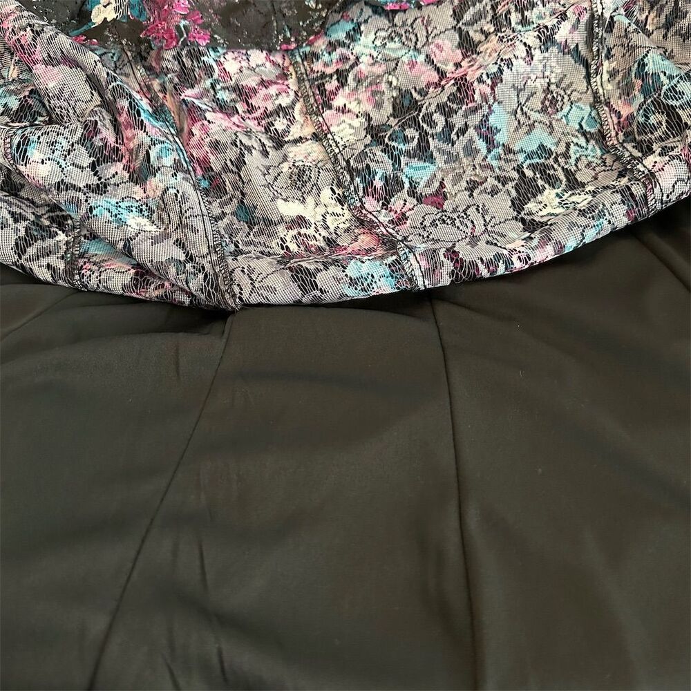 Lane Bryant Black Floral Lace Overlay Sleeveless Mini Dress Women's Size 22/24 - Picture 4 of 6